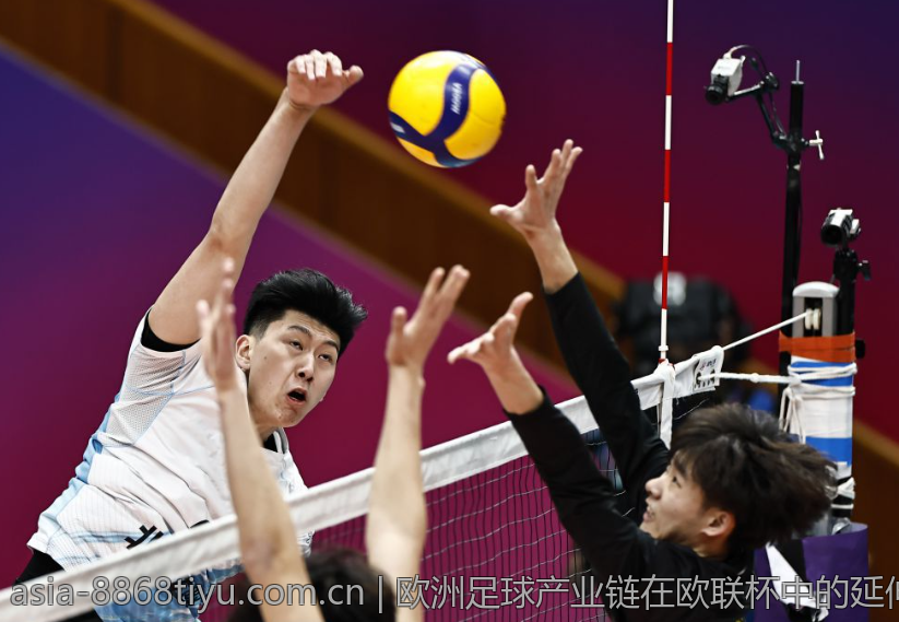欧洲足球产业链在欧联杯中的延伸与影响